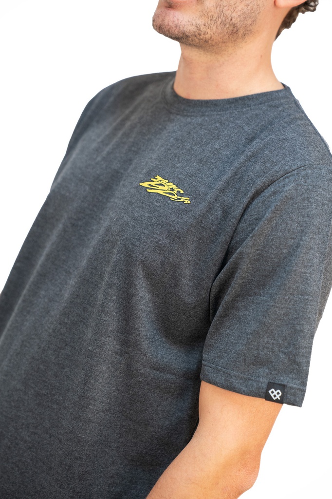 REMERA MC - SHOUT