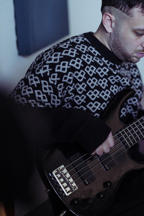 SWEATER - SIBERIA