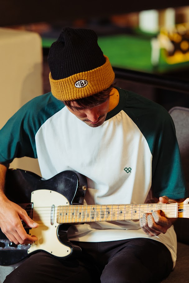 REMERA MC - SELVA GREEN