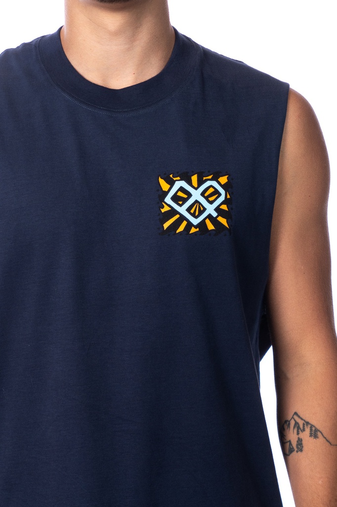 REMERA SIN MANGA RELAXED - CONKA