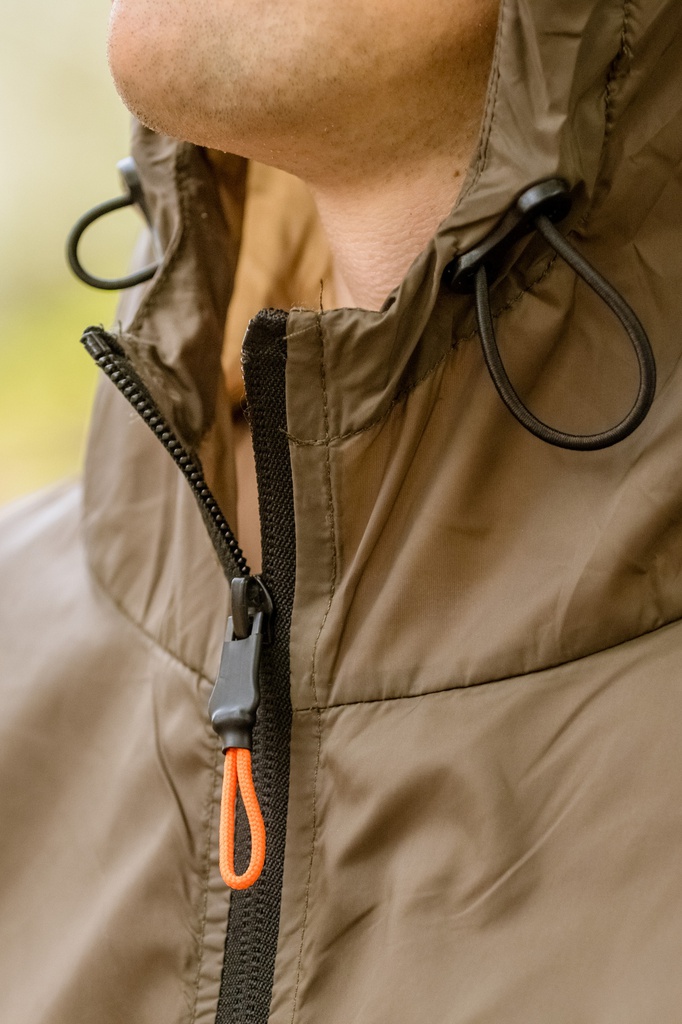 CAMPERA ROMPEVIENTOS - MEJILLON