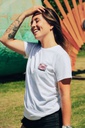 REMERA MANGA CORTA MUJER - SEARCHING 