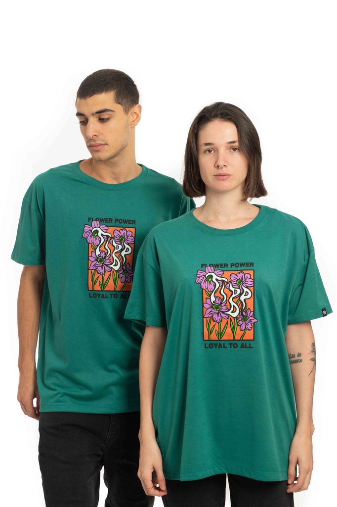 REMERA MANGA CORTA OVERSIZE - VIOLETAS