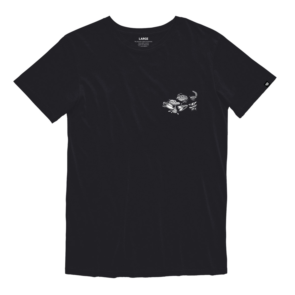 REMERA MANGA CORTA - YACARÉ