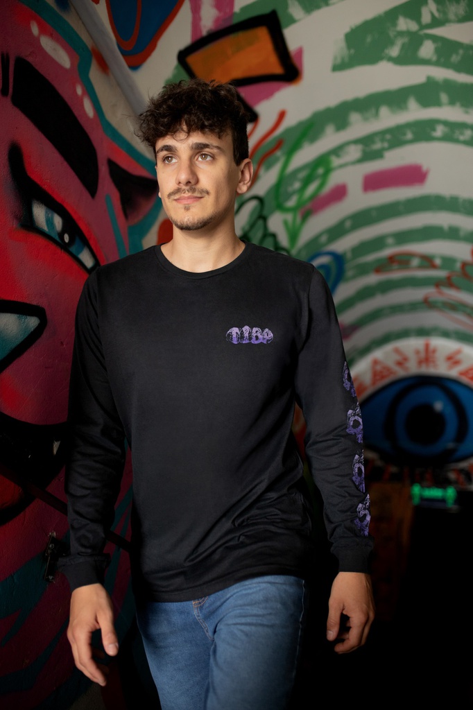 REMERA MANGA LARGA - BORBÓN