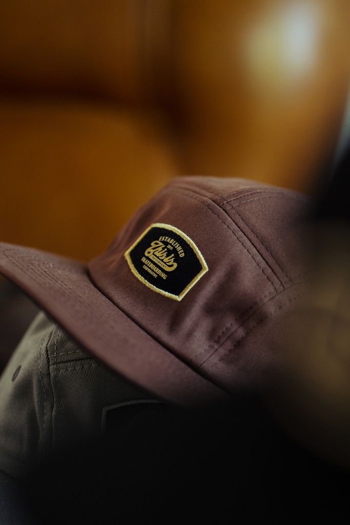GORRA 5 PANELES - FIVE P BROWN