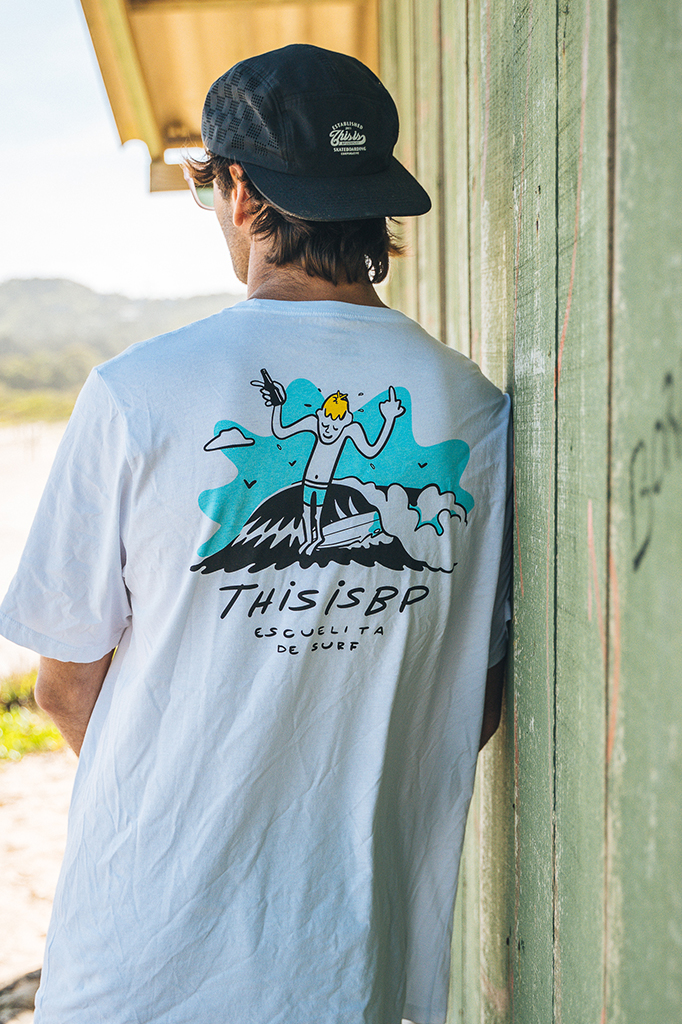 REMERA MC - ESCUELITA