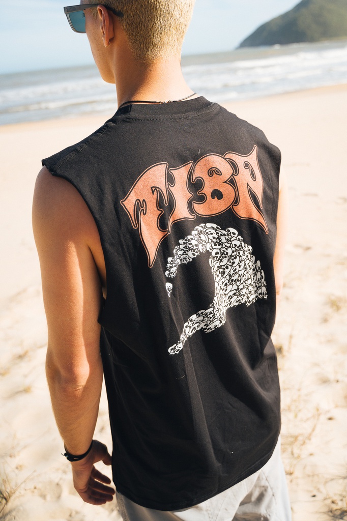 REMERA SIN MANGA RELAXED FIT - FRANZ