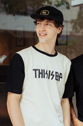 [031215H92] REMERA MC - FORCE CLARA