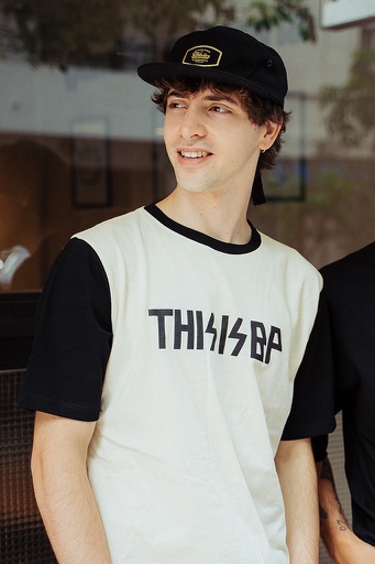 [031215H92] REMERA MC - FORCE CLARA