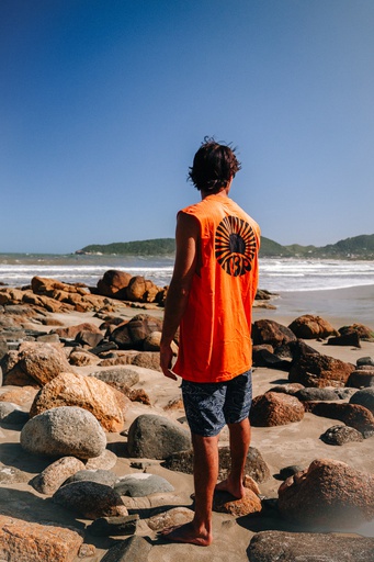 [032215028] REMERA SIN MANGA RELAXED FIT - LEVANT