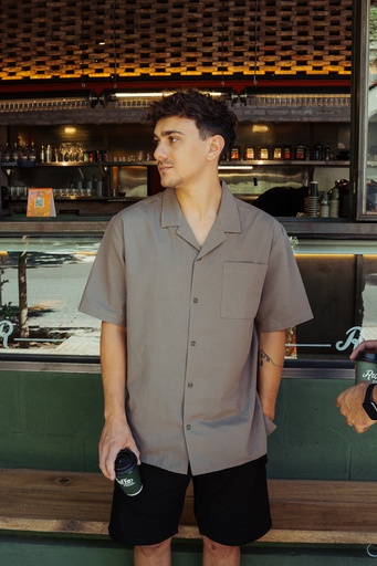 [082215239] CAMISA MANGA CORTA RELAXED FIT - LOTUS